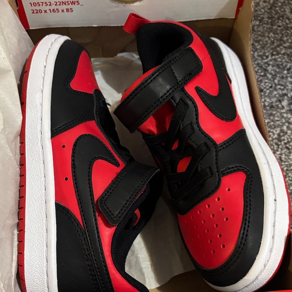 Nike Kids Red and Black Hook-and-Loop Sneakers